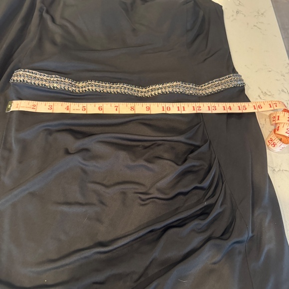 Fun Evening/Holiday Cache Dress - Picture 11 of 11